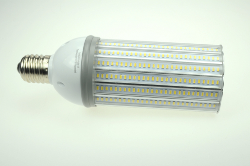 E40 LED Straßenlampe, 162x SMD 6500 Lumen kaltweiss 230V 54W    